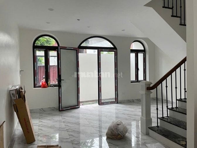 Yên Phụ Tây Hồ siêu hot 80m2 chỉ nhỉnh 4 tỷ
