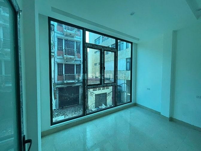 Cho thuê nhà 2 mặt phố, mặt trước 123R Thuỵ Khuê, mặt sau phố Đồng Cổ