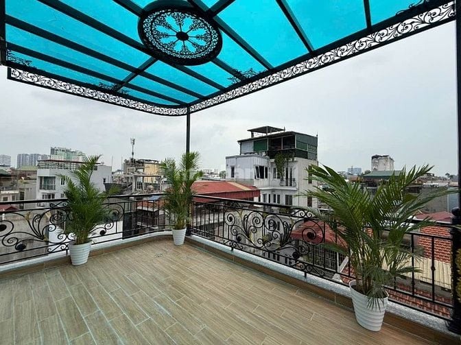 BÁN NHÀ 6 TẦNG THANG MÁY LỖ GÓC  ĐƯỜNG HOÀNG HOA THÁM 37M2