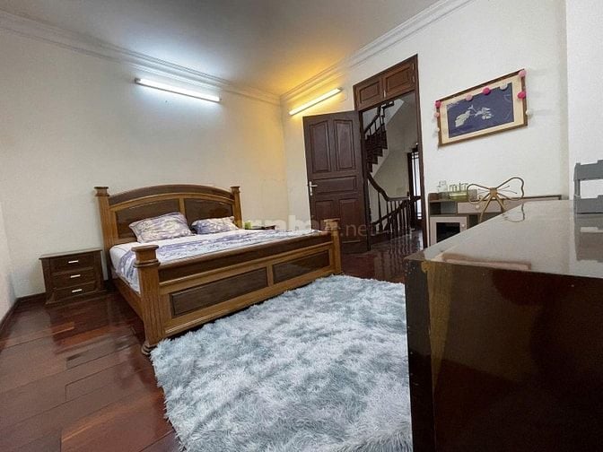 Chính chủ bán gấp Mặt phố Trần Khát Chân giá 19 tỷ, 42mx6T