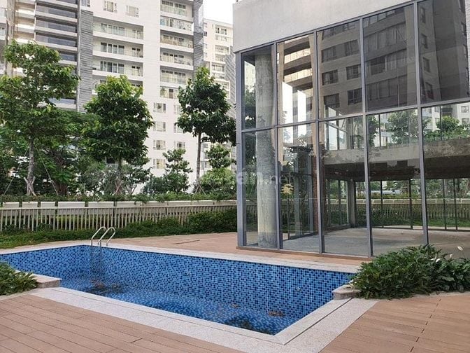 Bán Pool Villa Đảo Kim Cương Quận 2, 787 m2, có sân vườn và hồ bơi
