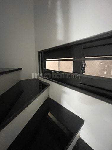 Bán nhà Thanh Nhàn, lô góc thang máy, 30m, 5T, 7.9 tỷ