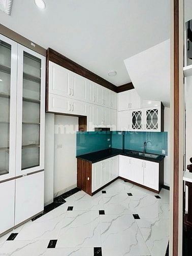 Bắc Từ Liêm 30m2 Ô Tô Vào Trong Nhà - Cách Ô Tô Tránh 80m - 5 Tỷ 9