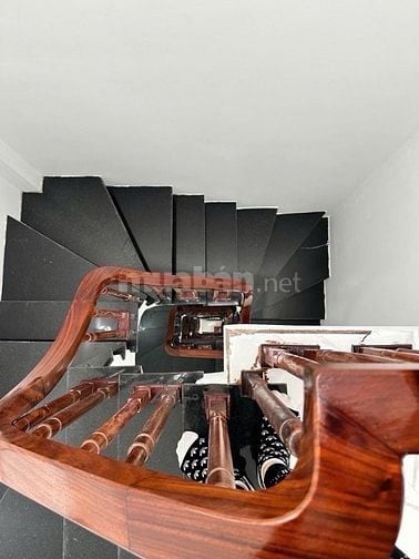 Bắc Từ Liêm 30m2 Ô Tô Vào Trong Nhà - Cách Ô Tô Tránh 80m - 5 Tỷ 9