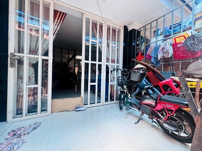 Nhà CAO CẤP DT:6,7x12,5m hẻm Trần Bá Giao, P5, Q.Gò Vấp.