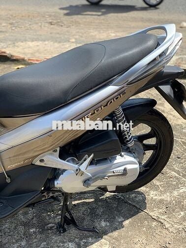 ab đầu bò đời 2011 xe dàn ngoài sạch máy zin