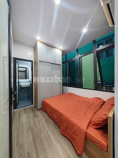 4.25 tỷ có mua được nhà 5 tầng lô góc 2 thoáng Trung tâm Quận Đống Đa?