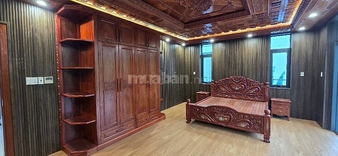 Biệt thự Đại Phúc Green Villas, ngay công viên