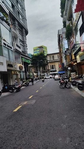 Cho thuê nhà số 33 Đặng Thị Nhu, Phường Nguyễn Thái Bình, Quận 1, Hồ 