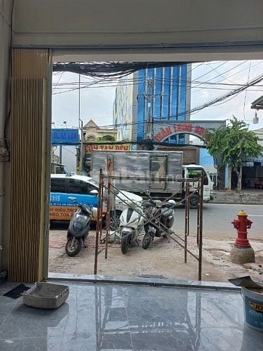 Cho thuê nhà mặt tiền hà huy giáp, kinh doanh đa ngành nghề