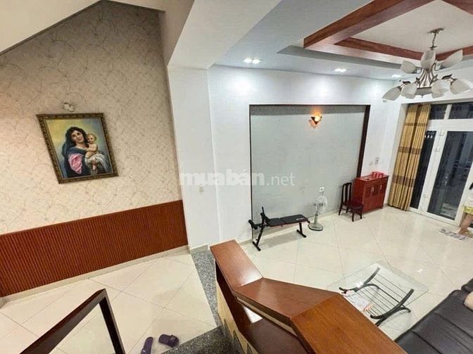 🏡 BÁN NHÀ GIÁ RẺ – ĐƯỜNG HÒA BÌNH, QUẬN 11 – CHỈ 2 TỶ 500 TRIỆU 