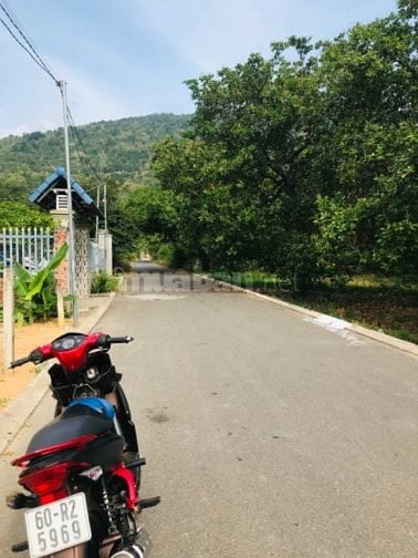 ĐẤT NỀN FULL THỔ CƯ DƯỚI CHÂN NÚI CHỨA CHAN XUÂN LỘC ĐỒNG NAI
