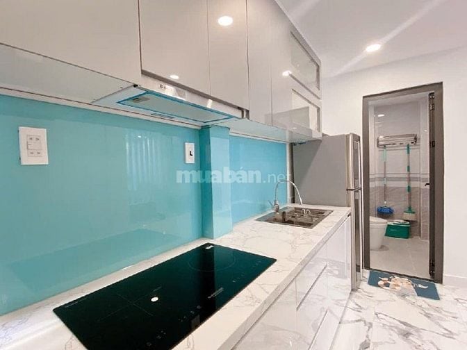 BÁN NHÀ 40M2 NGUYỄN TRỌNG TUYỂN, 3 TẦNG MỚI, FULL NỘI THẤT, NHỈNH 6TY 