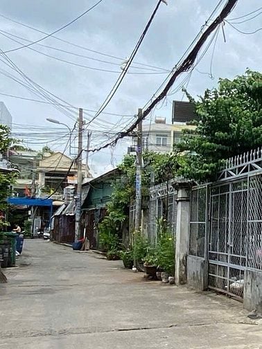 Bán nhà cấp 4 - Ngang hơn 5m - Hẻm oto 6m