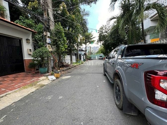 Bán biệt 36/70 Nguyễn Gia Trí, P25, Bình Thạnh, 428m2 đất Giá 85 tỷ