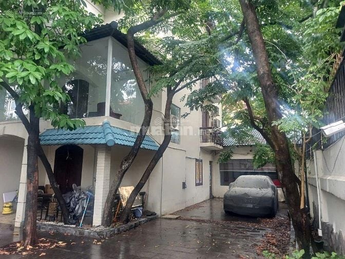 Bán biệt 36/70 Nguyễn Gia Trí, P25, Bình Thạnh, 428m2 đất Giá 85 tỷ