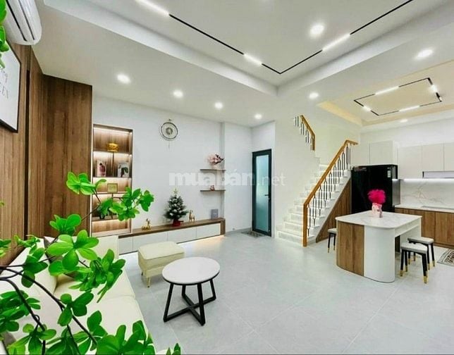 Bán nhà ngay chợ đường số 38, Thủ Đức. Giá. 2,380 tỷ - 88 m2