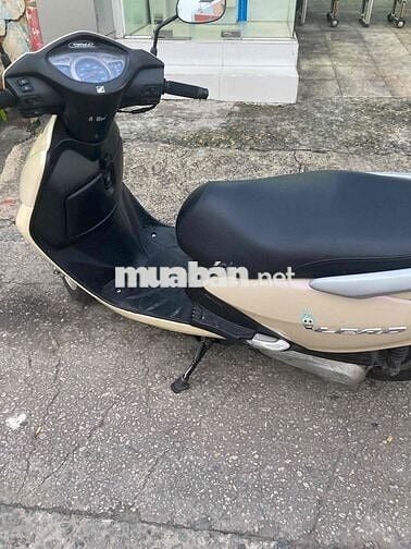 kẹt tiền cần bán xe