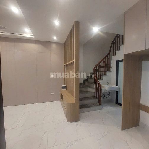Bán nhà ngõ 56 Phố Thạch Cầu , Long Biên , Hà Nội