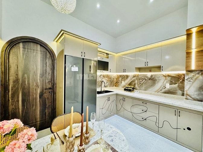 BÁN NHÀ GIÁ CỰC SỐC-NHÀ ĐEP-CHỦ NHÀ THIỆN CHÍ-KHU VỰC DÂN CƯ YÊN TỈNH