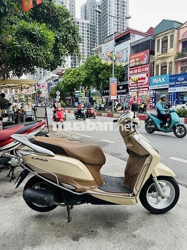 Chào bán Lead 125 , máy zin chất êm ru , giá cực t