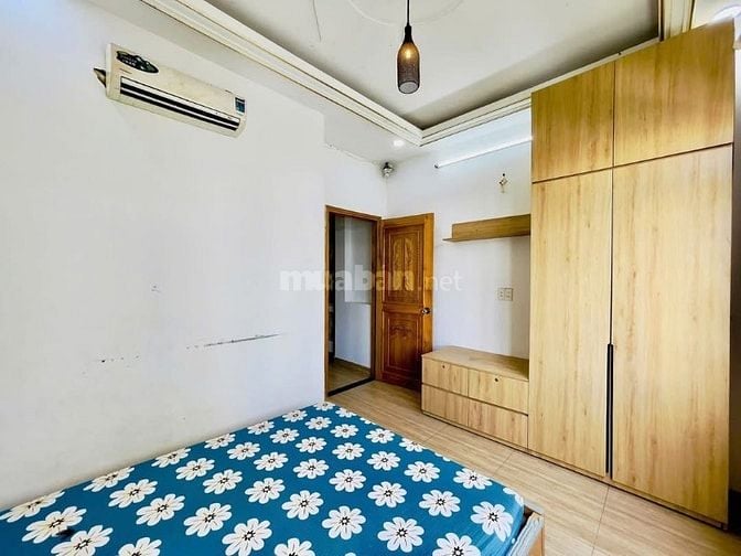 Bán gấp nhà ở đường Nam Kỳ Khởi Nghĩa, phường Võ Thị Sáu, quận 3, giá 