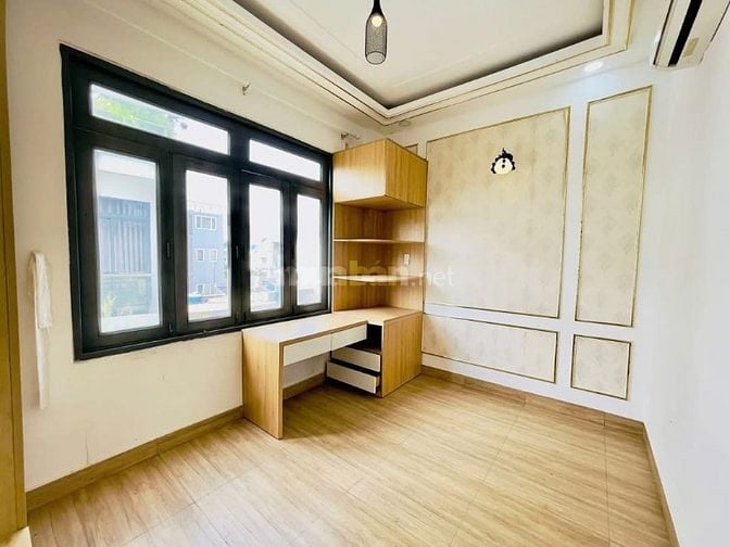 Bán gấp nhà ở đường Nam Kỳ Khởi Nghĩa, phường Võ Thị Sáu, quận 3, giá 