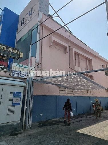 Cho thuê nhà mặt tiền đường Phan Đăng Lưu, Phường 2, Phú Nhuận