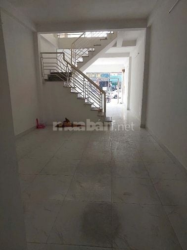 Cho thuê nhà mặt tiền đường Phan Đăng Lưu, Phường 2, Phú Nhuận