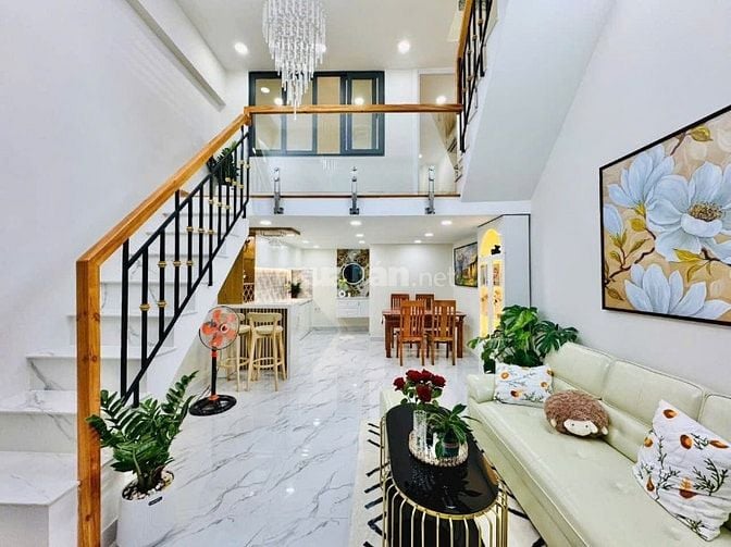 Chủ hạ giá còn 2tỷ240 sở hữu ngay nhà hẻm 6m Hồ Biểu Chánh, Phú Nhuận