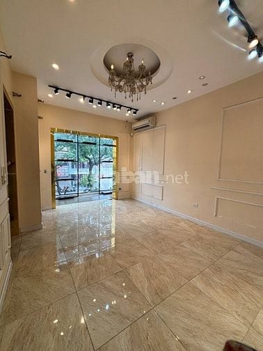 Cho thuê nhà mặt Phố Huế 50m2 x 4t, mt 6m, giá 60tr