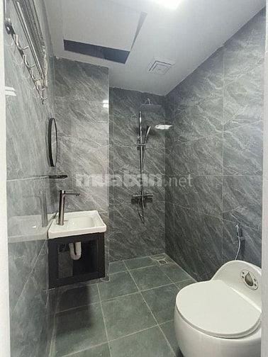 NHÀ MỚI 5 TẦNG LÔ GÓC KHU LÕI BỒ ĐỀ - MẶT NGÕ Ô TÔ TRÁNH - 13.6 TỶ