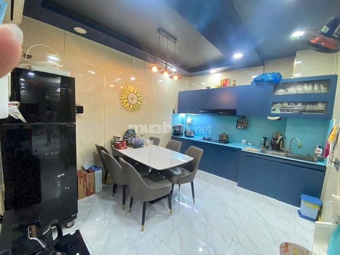 BÁN NHÀ CĂN GÓC 2 MẶT TIỀN HUỲNH TẤN PHÁT 70m2.TT NHÀ BÈ NHỈNH 4TỶ 