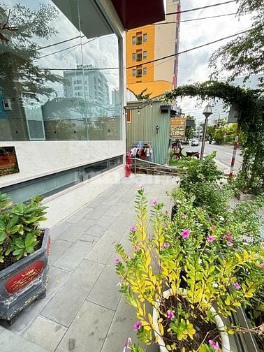CHO THUÊ MẶT BẰNG NGAY KHU PHỐ HÀN - VỊ TRÍ GẦN BIỂN 