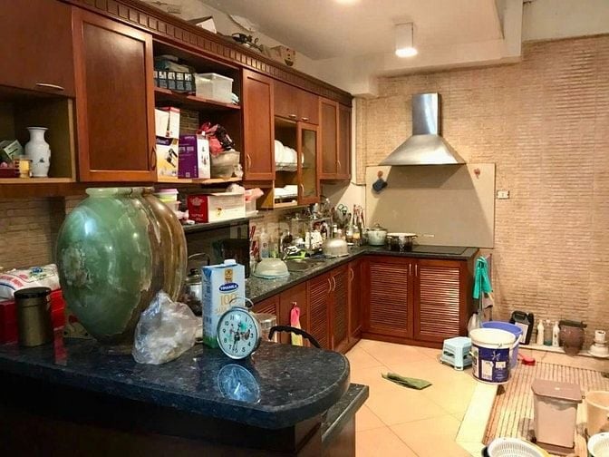 BÁN NHÀ - MẶT PHỐ NGUYỄN KHUYẾN - GIÁ TỐT – 60M2 x 5 TẦNG – CHỈ 25 TỶ 