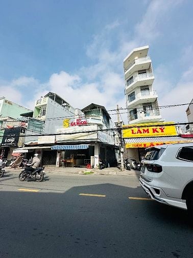 Góc 2 mặt tiền Lê Quang Định 5m nở hậu 8.5m dài 18m 2 lầu chỉ 22 tỷ