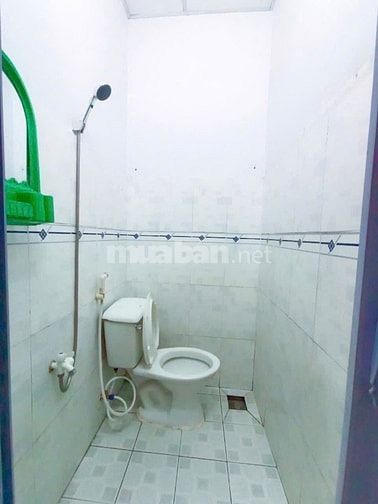 Giảm 400tr bán gấp nhà 3 tầng xe hơi đỗ cửa sát đường Nguyễn Tư Giản