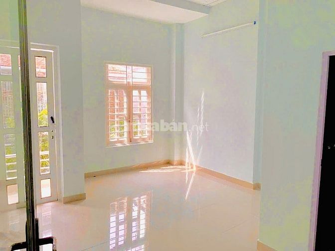Bán nhà hẻm 3m(3 gác) Kênh Tân Hóa, P.Phú Trung, Q.Tân Phú giá 5.3 tỷ
