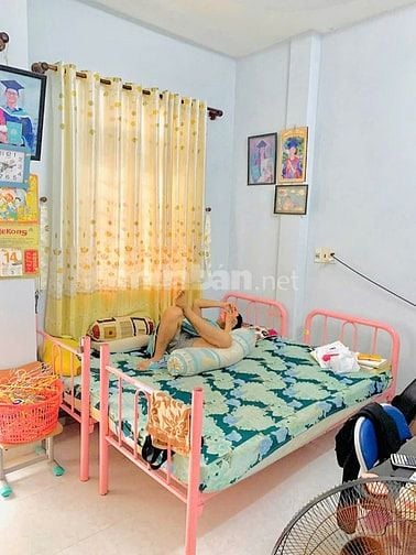 Bán nhà hẻm 3m(3 gác) Kênh Tân Hóa, P.Phú Trung, Q.Tân Phú giá 5.3 tỷ