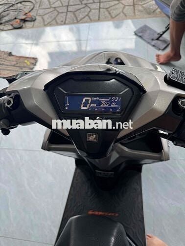 Vario 150cc chính chủ.xe khá.máy bốc.bô nổ nhẹ.