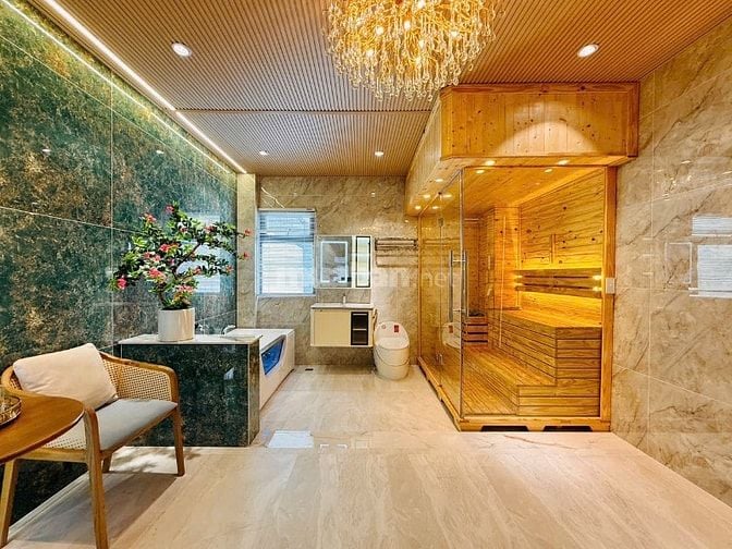 SIÊU PHẨM NHÀ CÓ THANG MÁY Ở GV