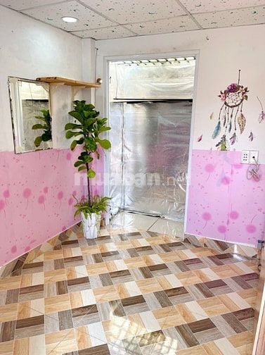Bán nhà Phường 1, Quận Bình Thạnh Lê Văn Duyệt 4 tầng trệt 2 lầu ST.