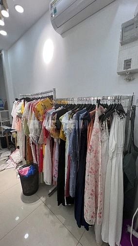 Cần sang nguyên căn, MB kinh doanh hẻm 40 Trần Quang Diệu, P. 14, Q. 3
