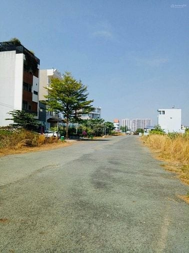 Vị trí đẹp! Nền đất tại KDC Sở văn hóa TT, P Phước Long B giá đầu tư