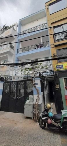 Phòng ban công cho thuê HXH, hẻm 45 Nguyễn Văn Đậu, P.6, q. Bình Thạnh