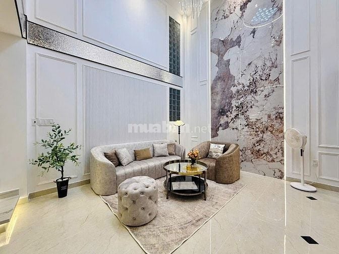 SIÊU PHẨM NHÀ CỰC KỲ ĐẸP, CÓ THANG MÁY 450kg ĐƯỜNG 8M Ô TÔ XE TẢI 