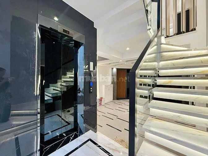 SIÊU PHẨM NHÀ CỰC KỲ ĐẸP, CÓ THANG MÁY 450kg ĐƯỜNG 8M Ô TÔ XE TẢI 
