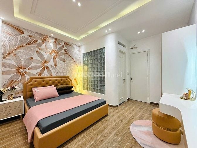 SIÊU PHẨM NHÀ CỰC KỲ ĐẸP, CÓ THANG MÁY 450kg ĐƯỜNG 8M Ô TÔ XE TẢI 