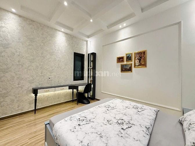 SIÊU PHẨM NHÀ CỰC KỲ ĐẸP, CÓ THANG MÁY 450kg ĐƯỜNG 8M Ô TÔ XE TẢI 