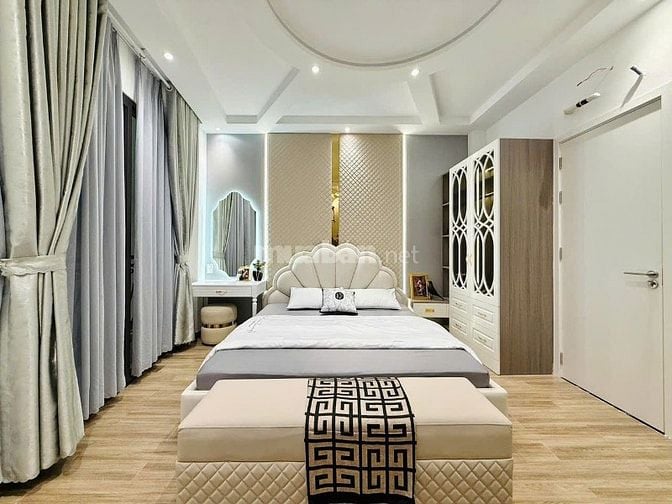 SIÊU PHẨM NHÀ CỰC KỲ ĐẸP, CÓ THANG MÁY 450kg ĐƯỜNG 8M Ô TÔ XE TẢI 